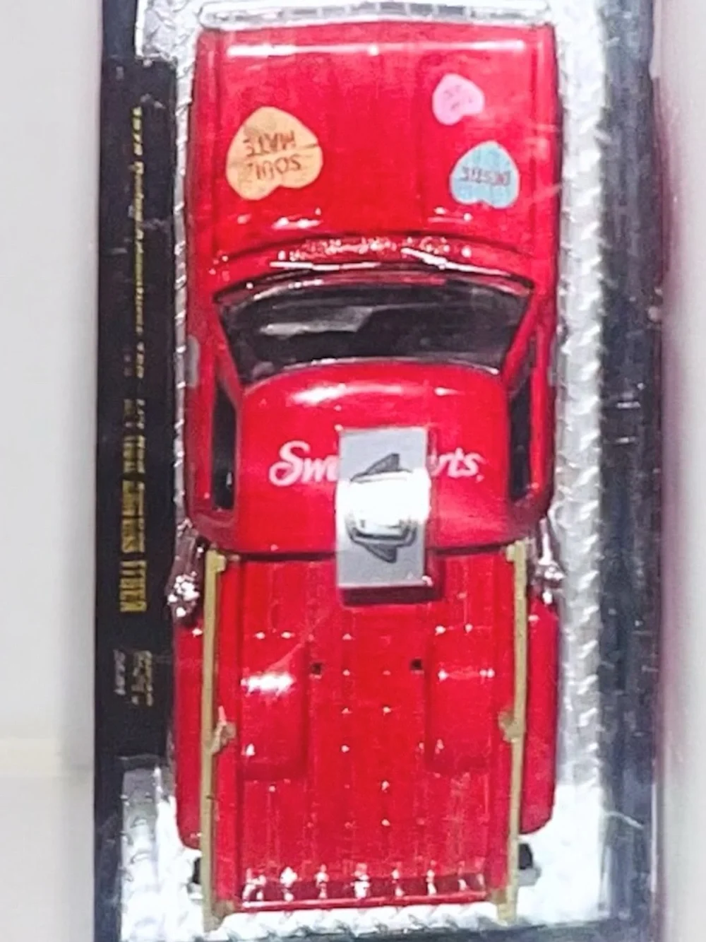 M2 Machines 1978 Dodge Adventurer 150-Li'l Red Express Truck - Sweethearts 1:64